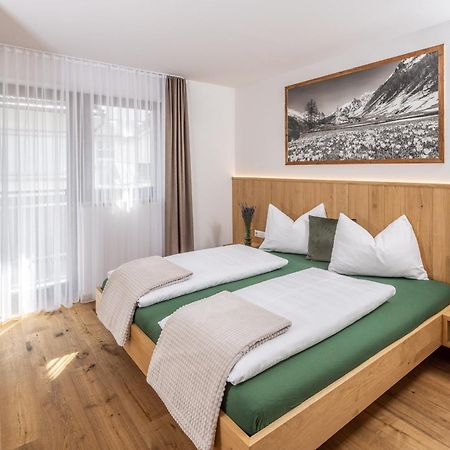 Ferienwohnung Zum Sonnentor App Larix Luttach Exterior foto