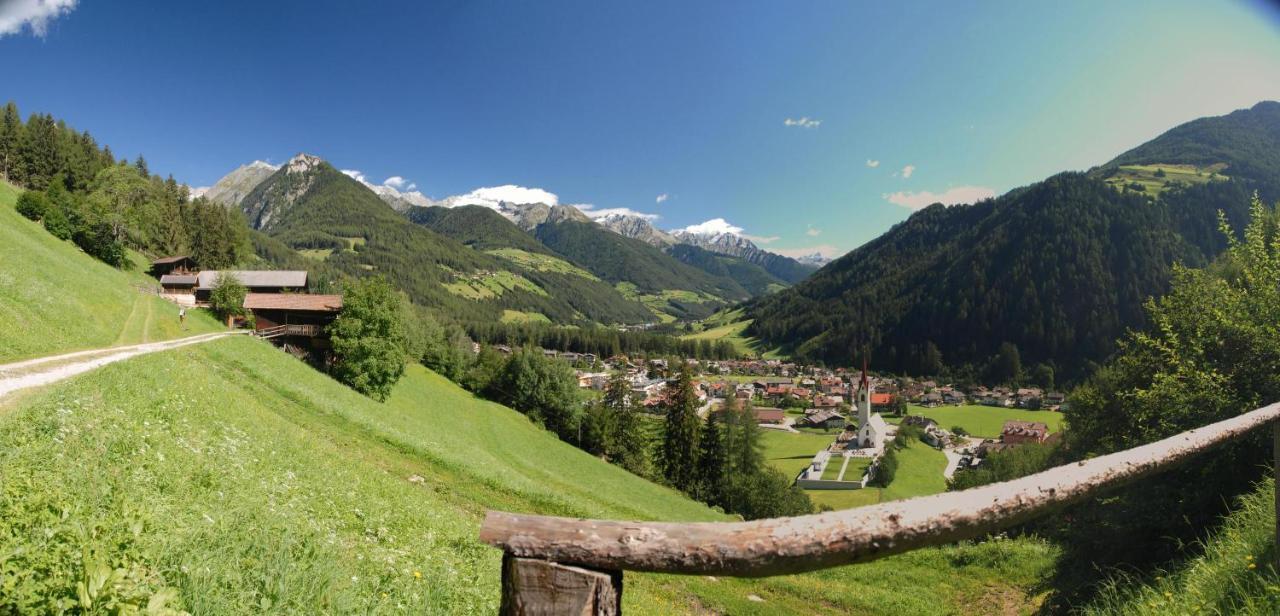 Ferienwohnung Zum Sonnentor App Larix Luttach Exterior foto
